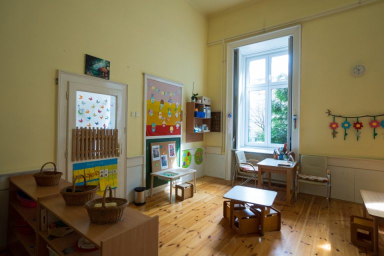 Gyermekkert Bölcsőde – bölcsődei életkép